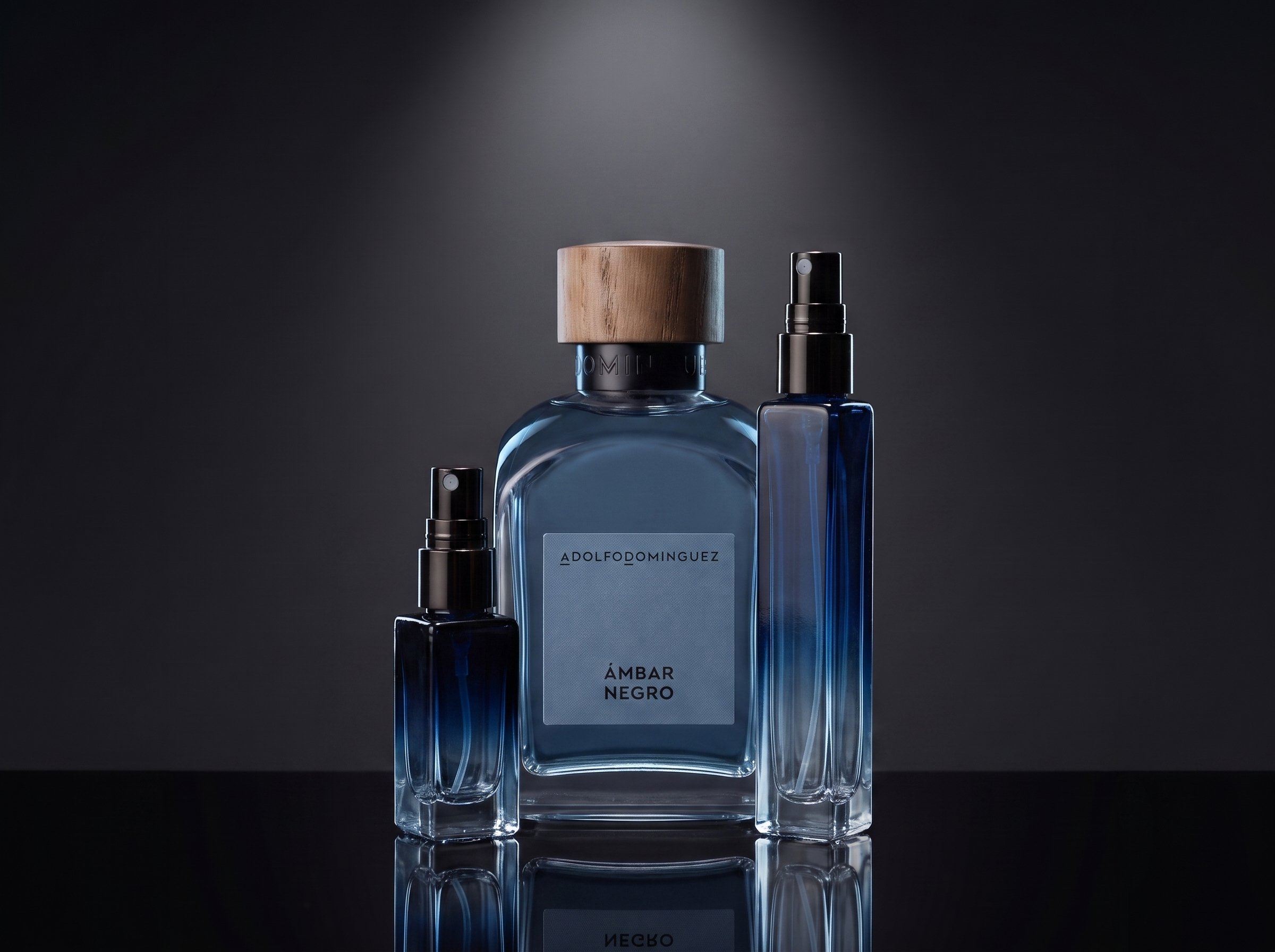 Adolfo Dominguez Ambar Negro — frasco original junto a los decants de 5 y 10 ml, Parfaria Club
